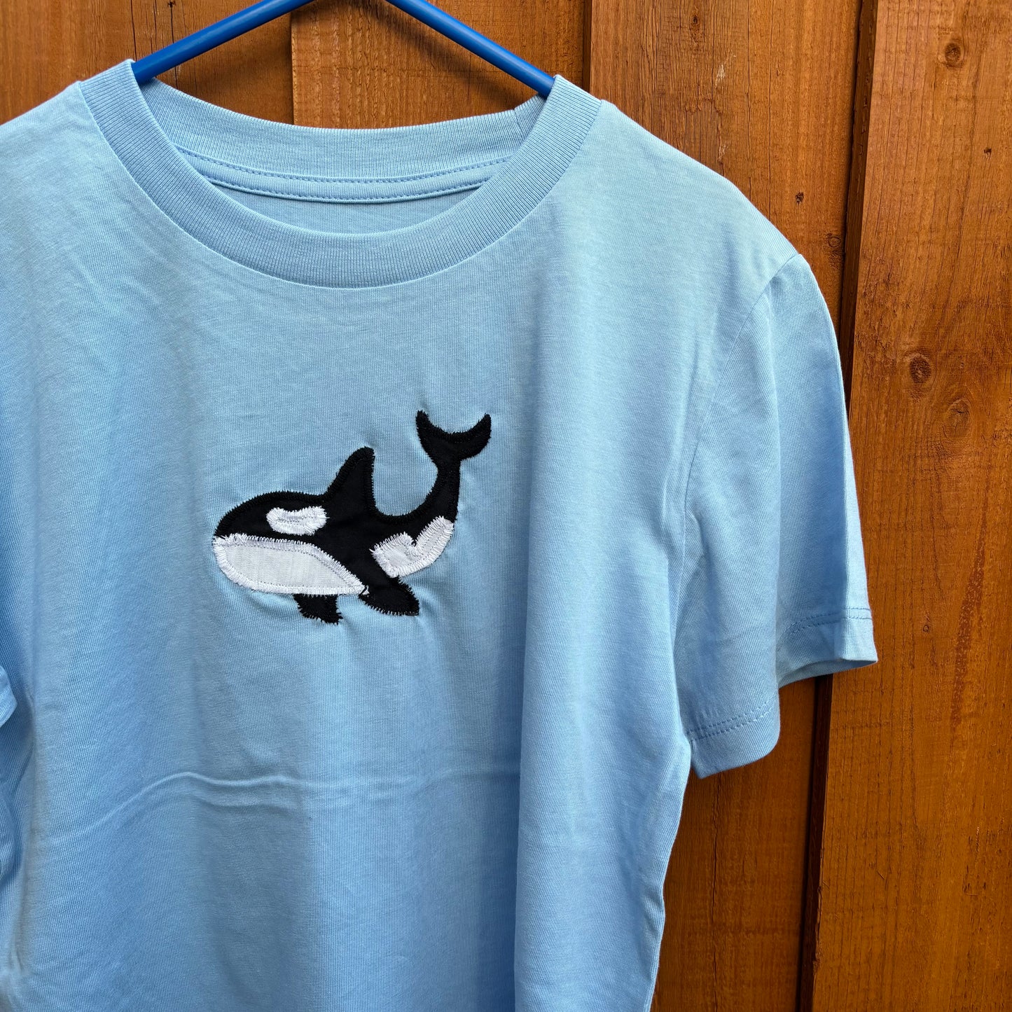 Orca tee