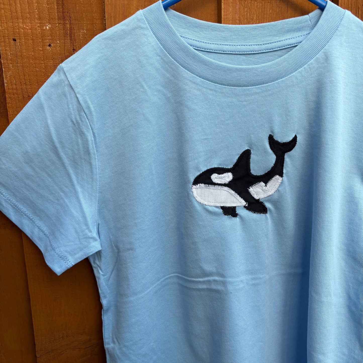 Orca tee