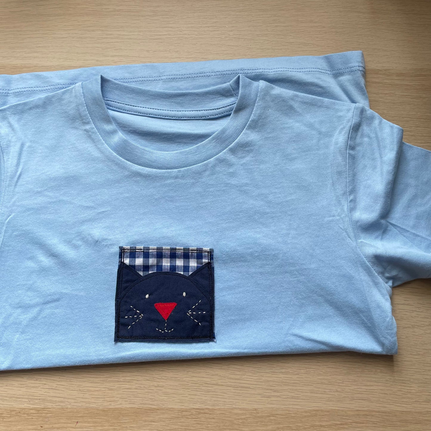 blue cat tee