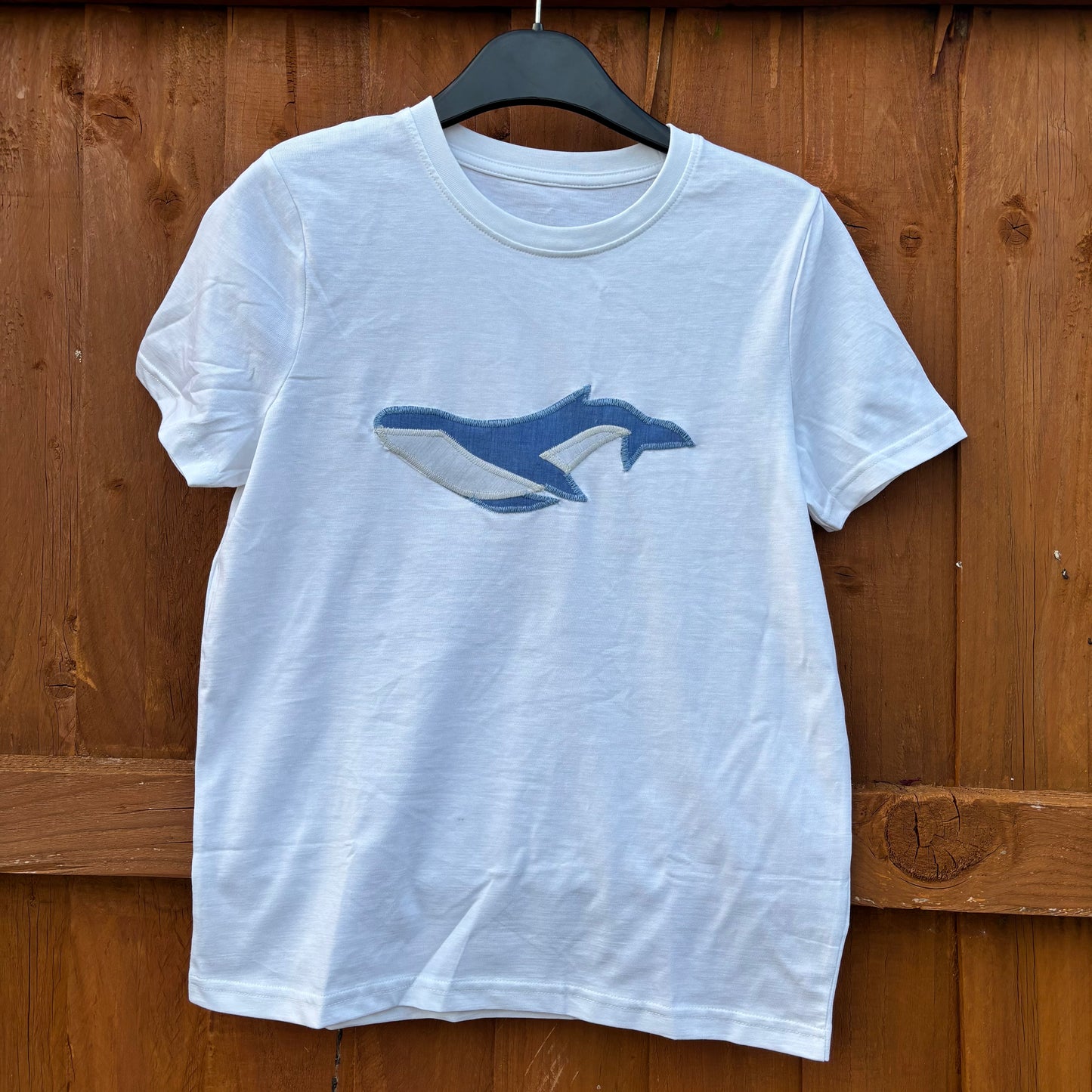 White whale tee