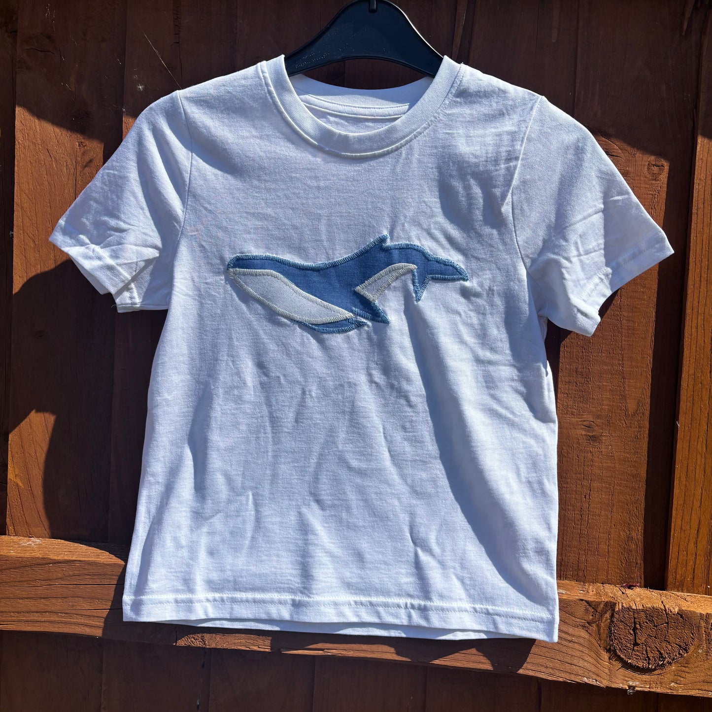 White whale tee